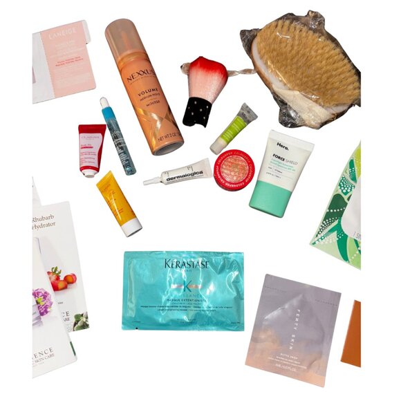 133. Cosmetics Sampler Pack – 1 Bag of Assorted Beauty Items – Great Value! - Picture 2 of 4